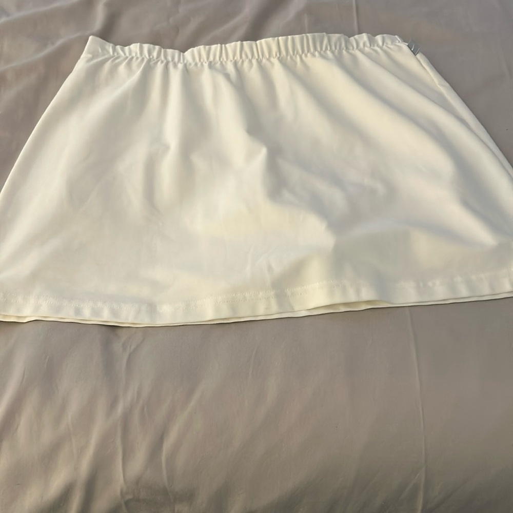 Nike White Women’s Athletic Skirt